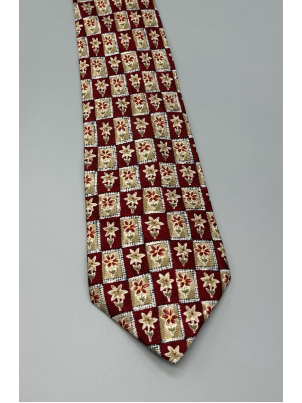 VTG Britches Great Outdoors Silk Tie Mens Red Patchwork Geometric Floral Floral
